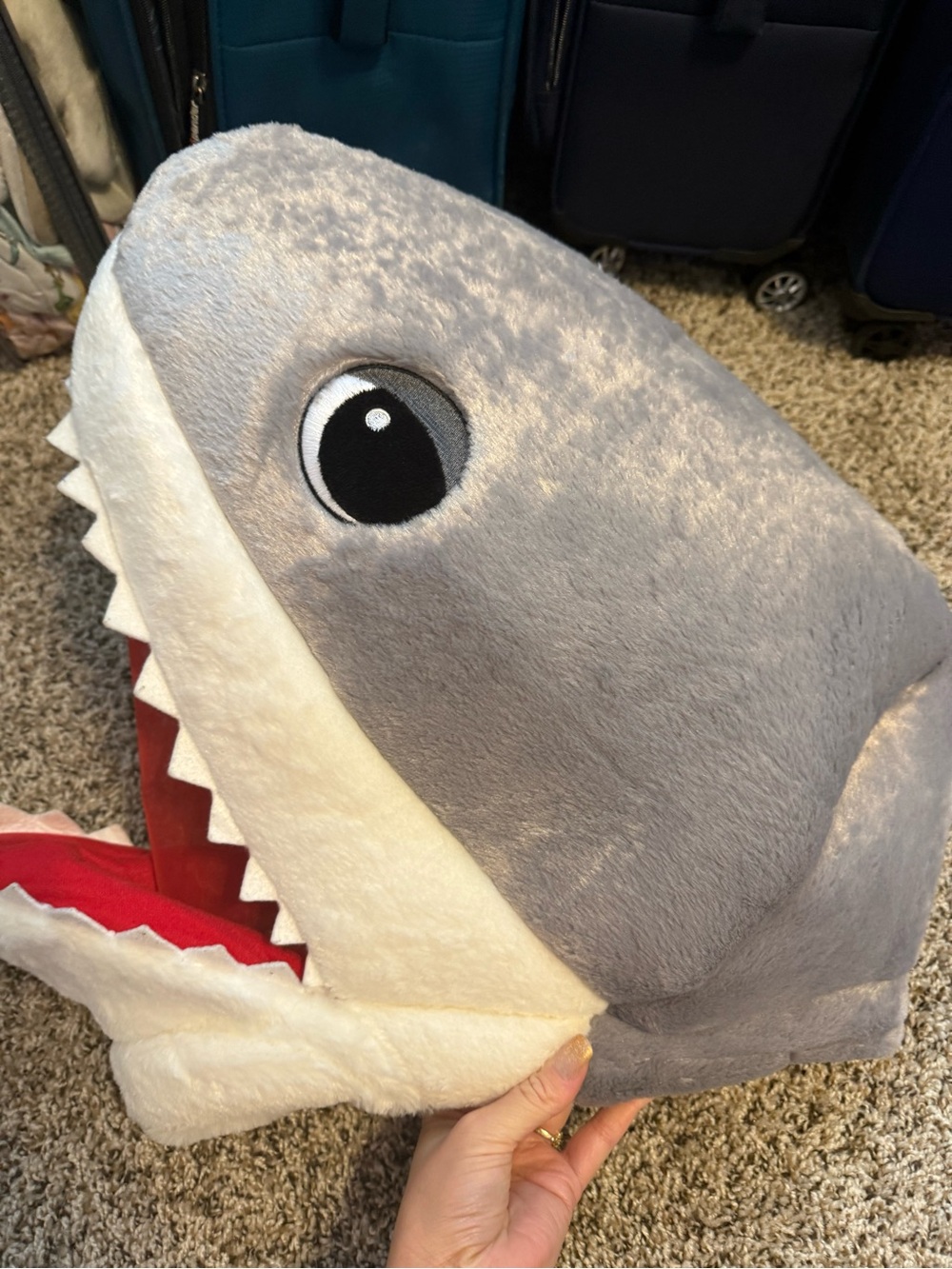 Maskimals shark Plush Animal Head Costume
Dan Dee Greeter head